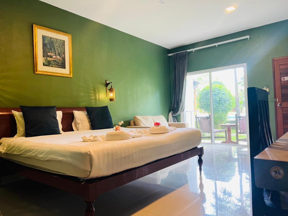 Bora Bora Villa Phuket Chalong Esterno foto